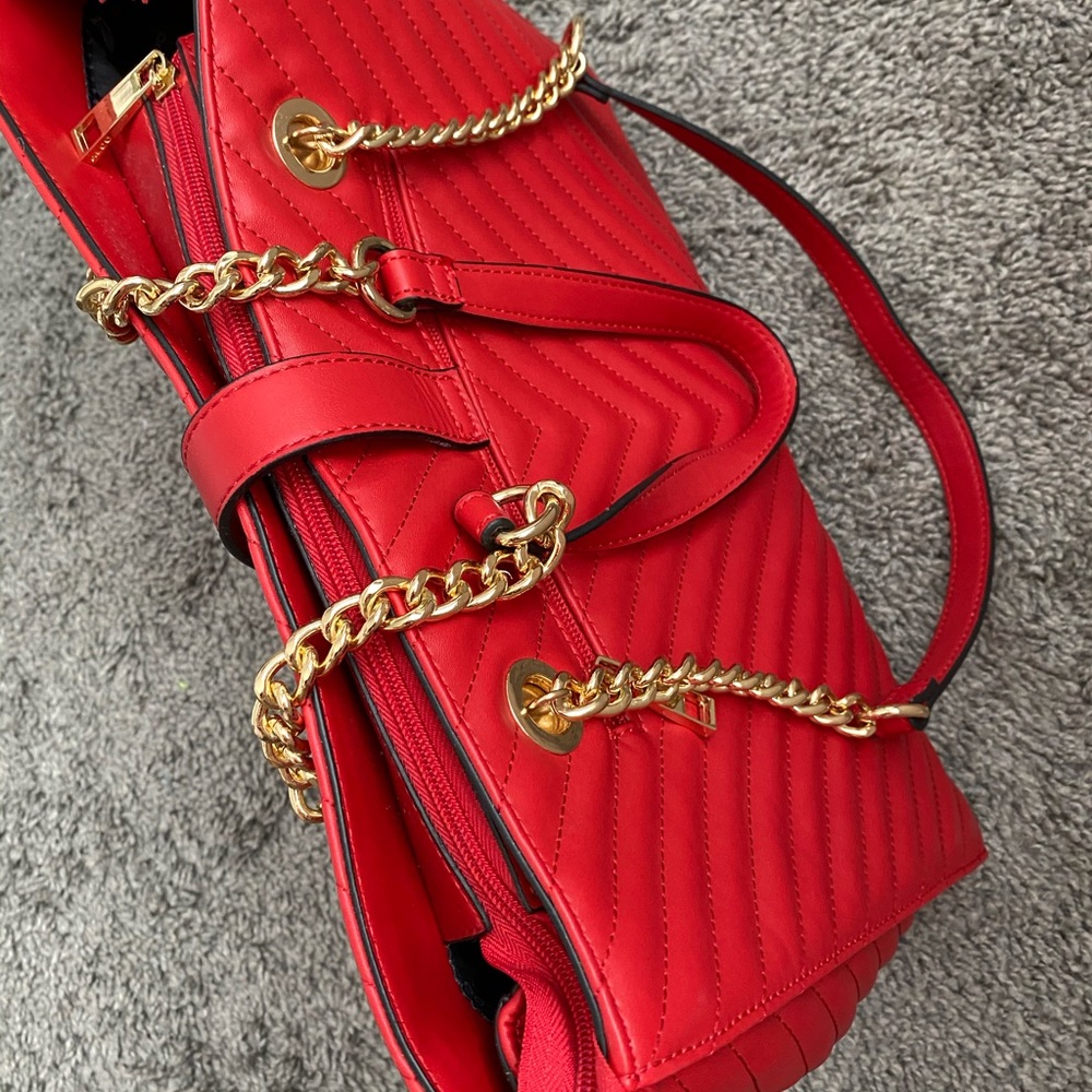Purse - Picture 2 of 3